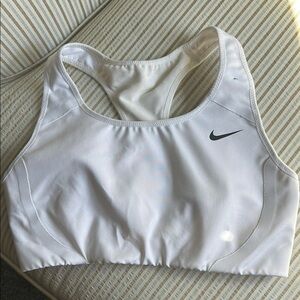 Nike Women's Classic White Sports Bra